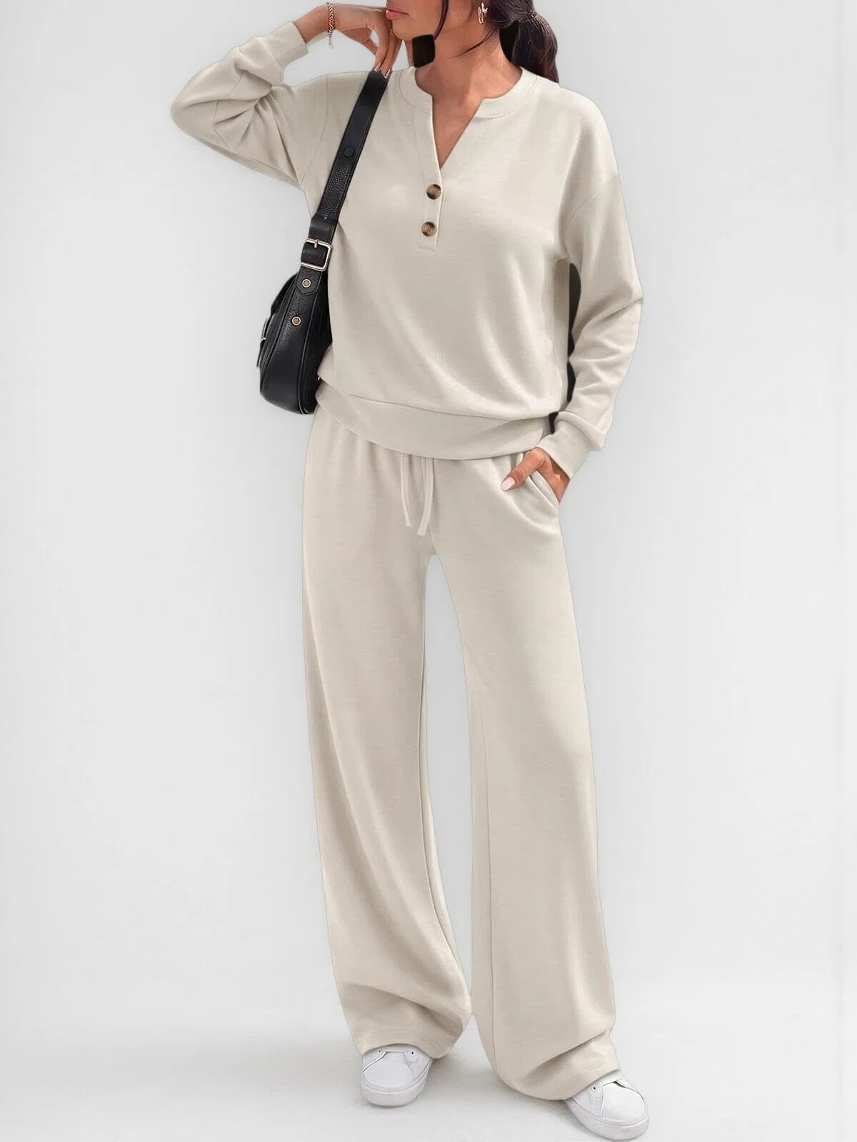 Loose-fitting long-sleeve top and wide-leg pants