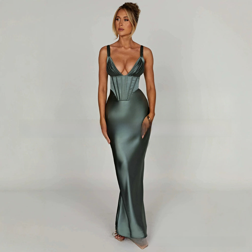 Elegant mermaid-style dress