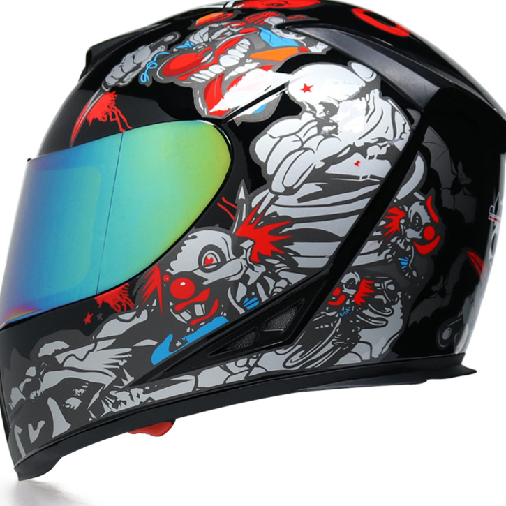Full face bicycle helmet with dual lens