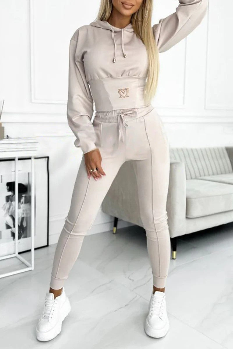 A waist-hugging garment