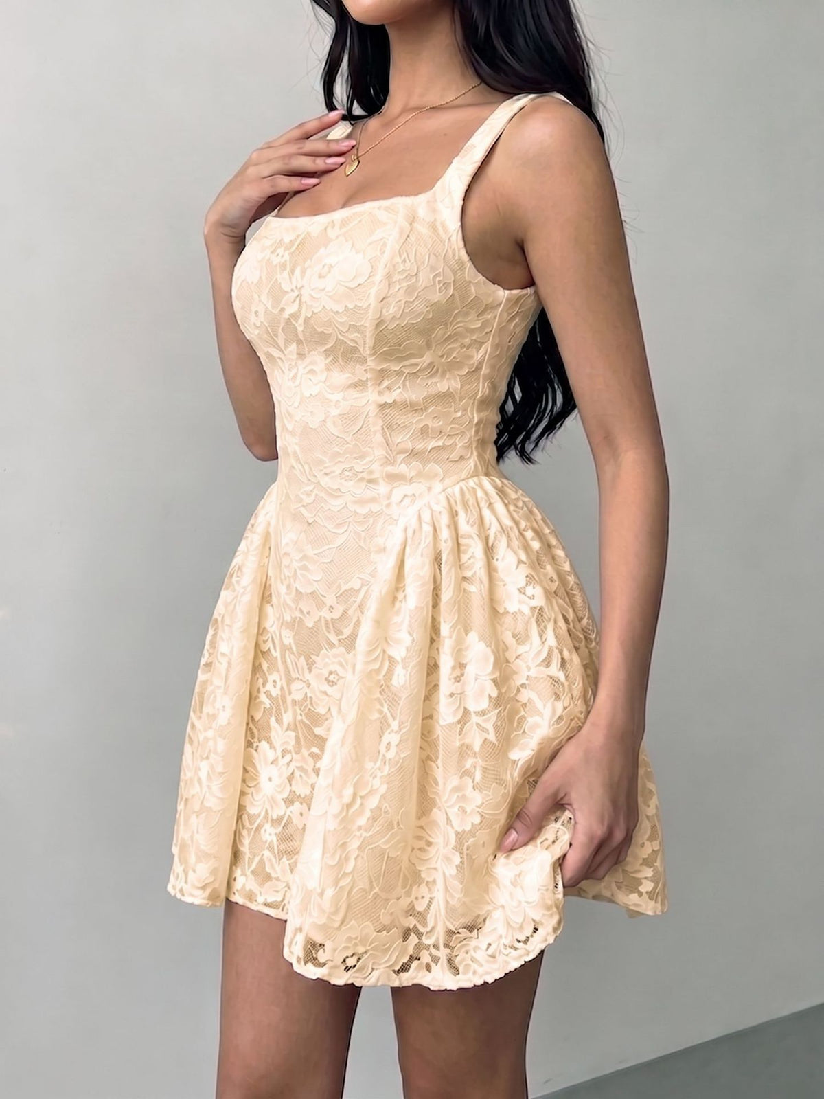 Women Square Neck Lace Dress with Wide Waistband Floral Puff Short Skirt