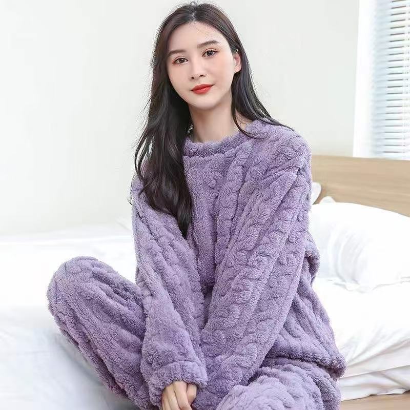 Thickly padded coral fleece pullover