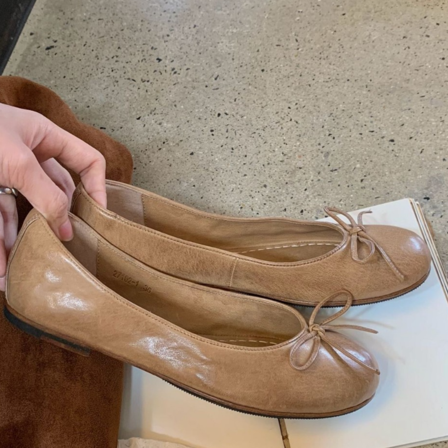 Vintage French Ballet Oil-Waxed Leather Bow Flat Shoes