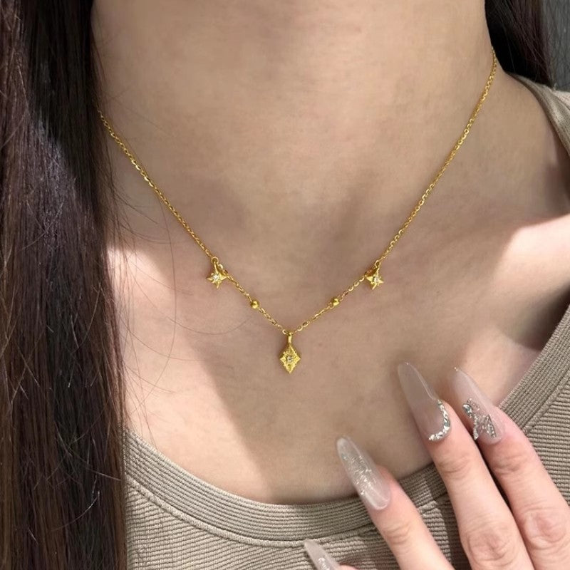 Hexagonal Awn Star Diamond Necklace