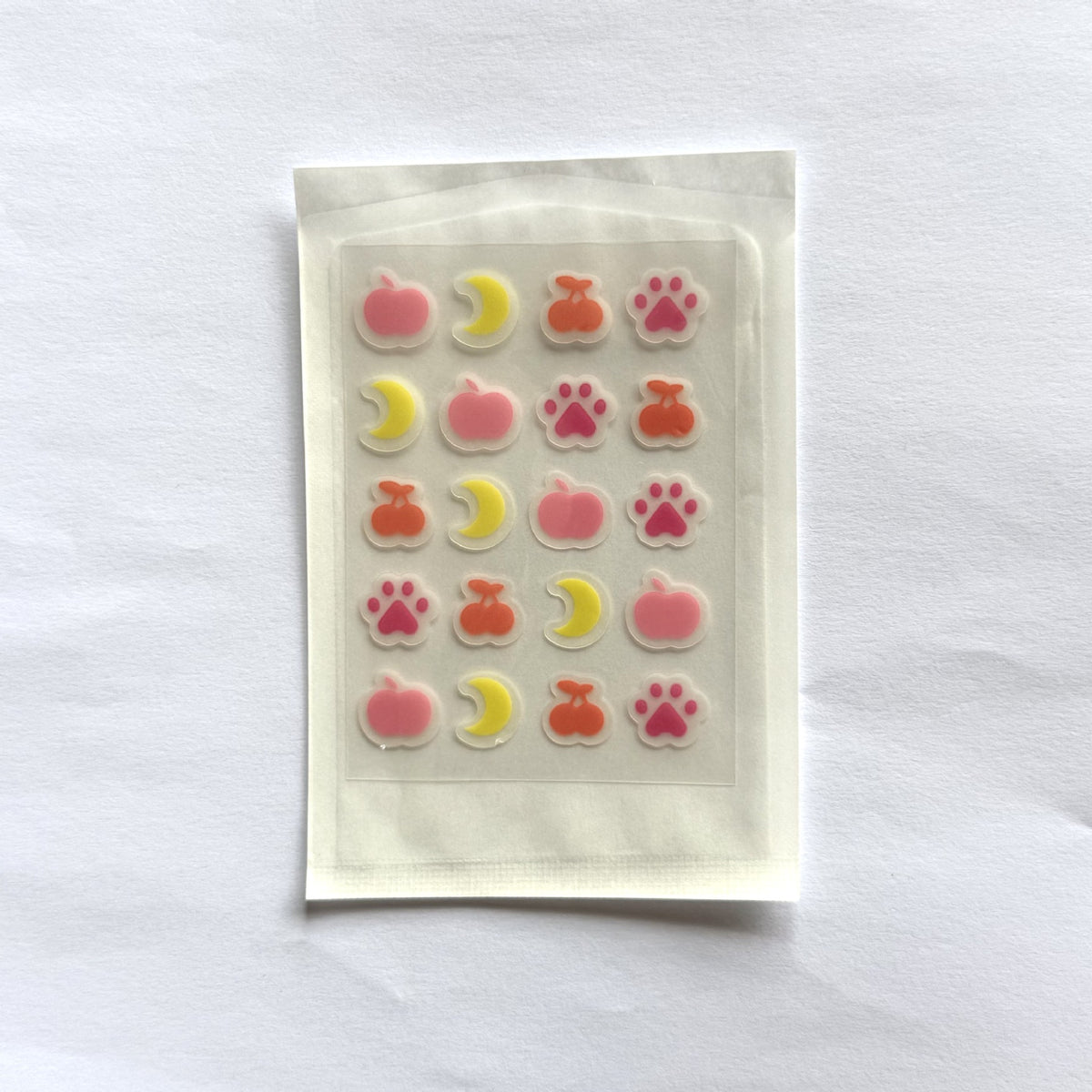 Hydrocolloid acne patches