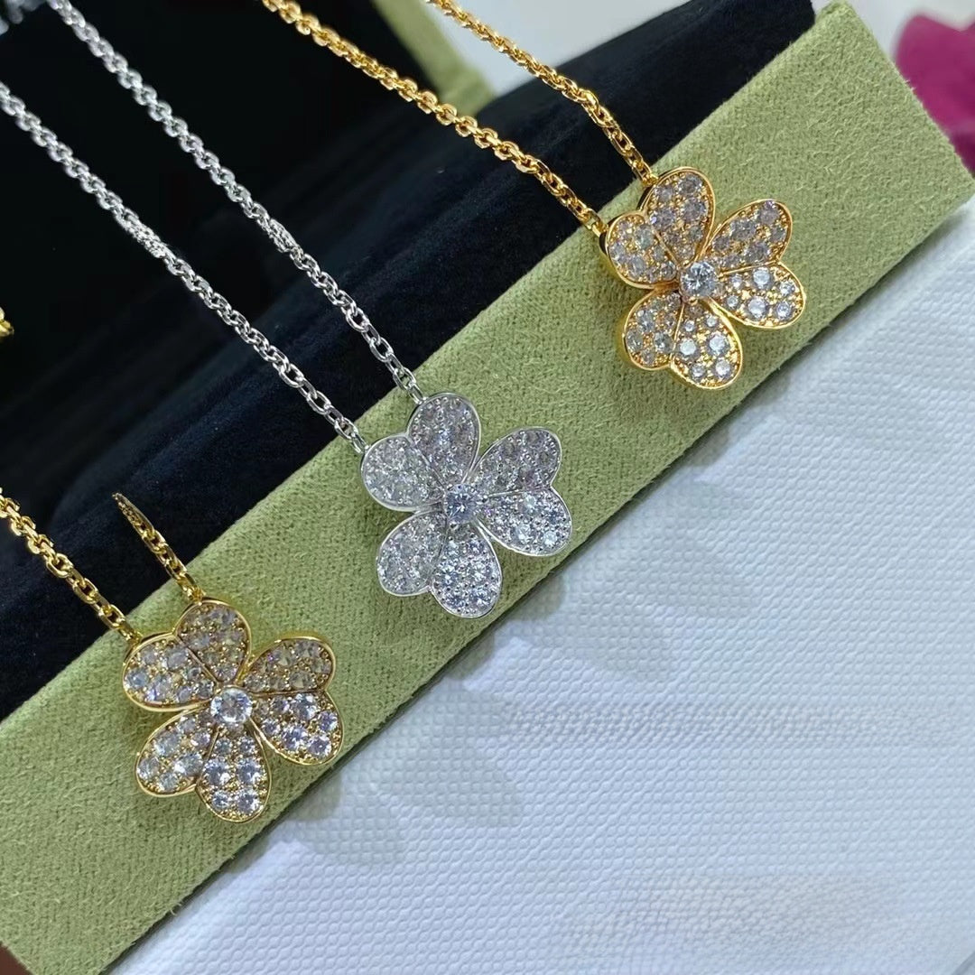 Rose Gold Diamond Clover Necklace