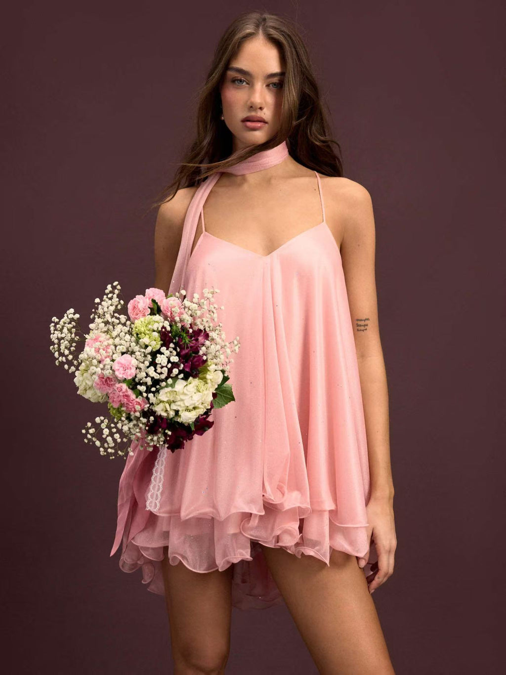 Net fabric sequined elegant halter top skirt