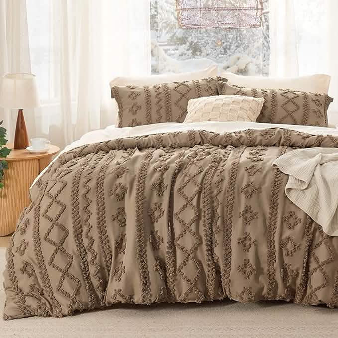 Brushed Solid Color Tufted Bohemian Bedding Set