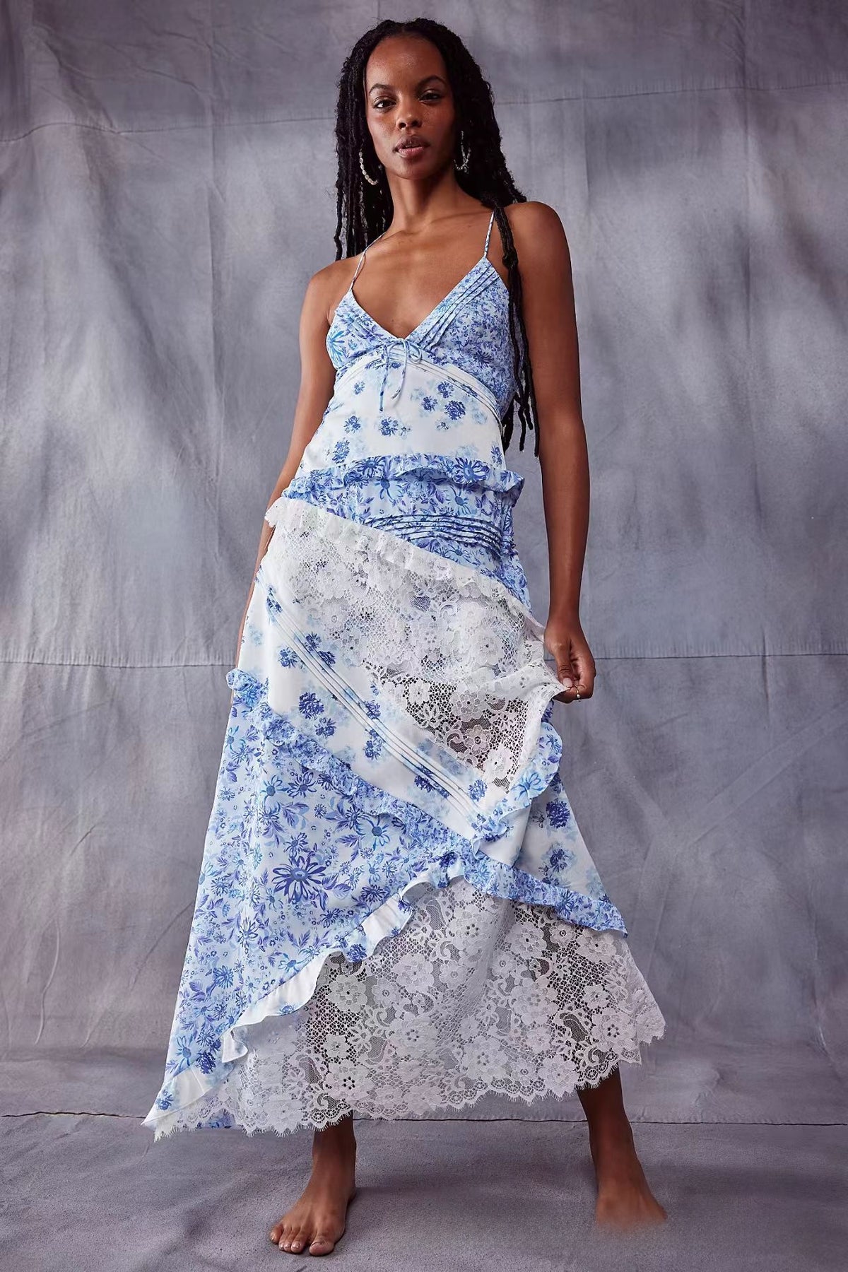 Backless dress
