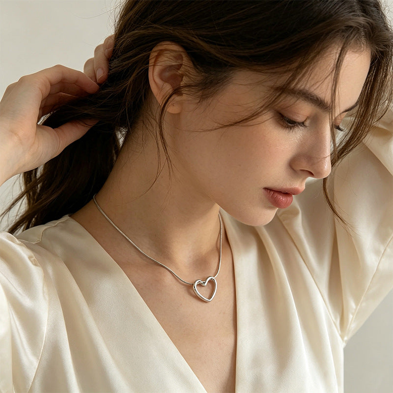 Love heart clavicle chain
