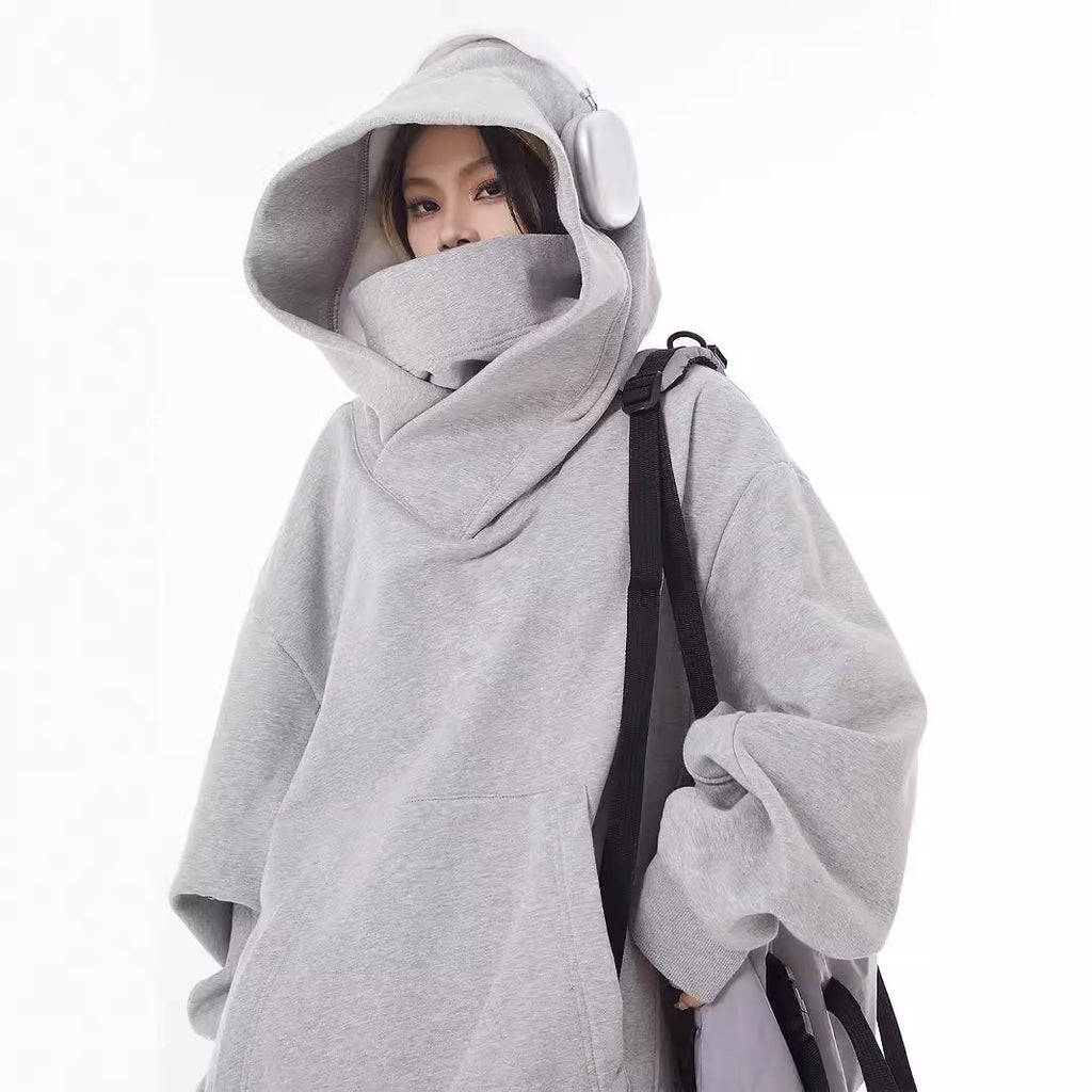 Coat with high collar, hood and fleece-lined sweater