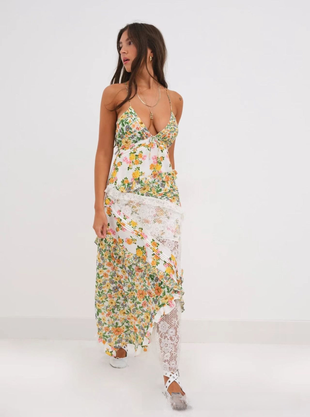 Backless dress