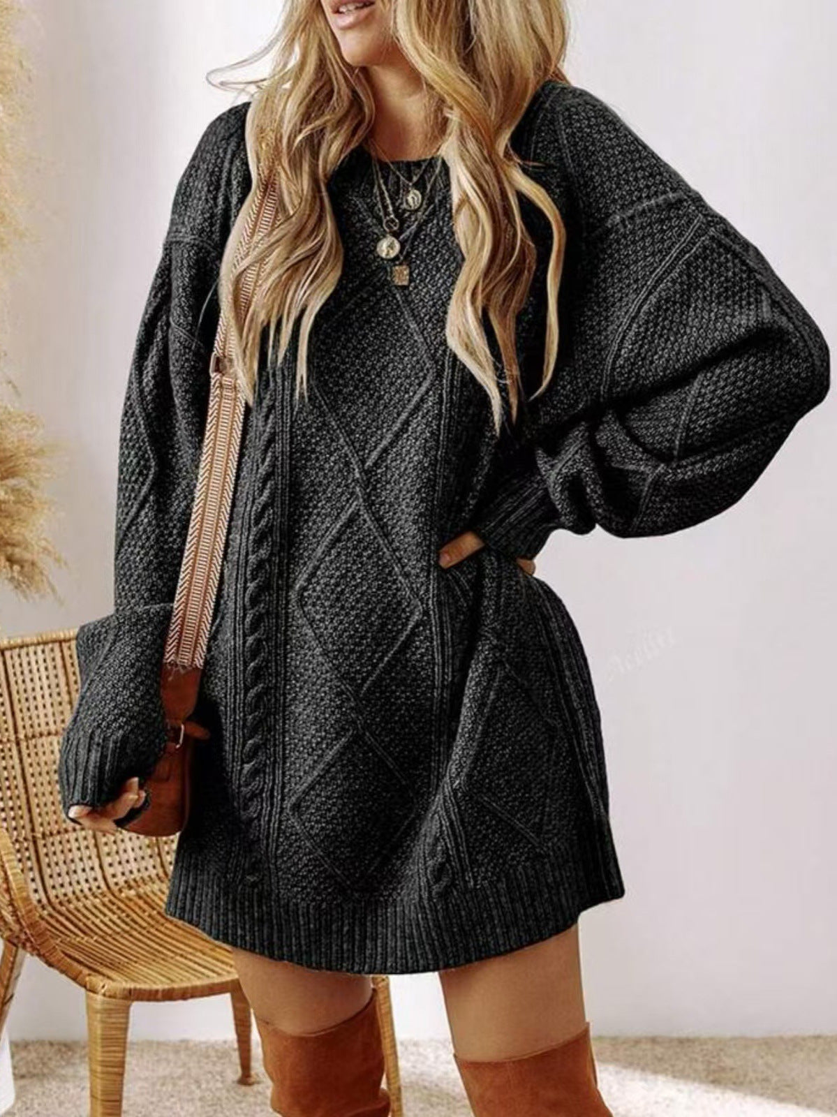 Women's Cable Knit Knee-Length Sweater Dress