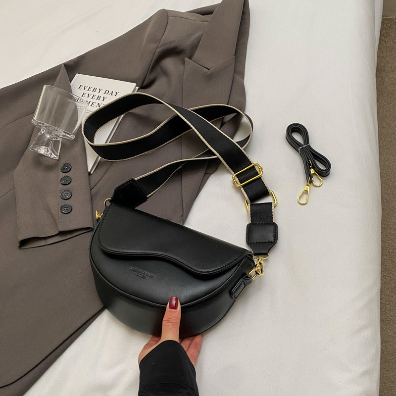 Fashion Shoulder Crossbody Saddle Bag