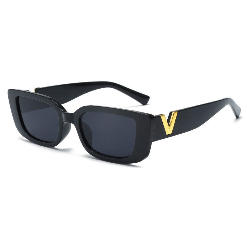 Fashion Oval Frame Sunglasses with UV Protection