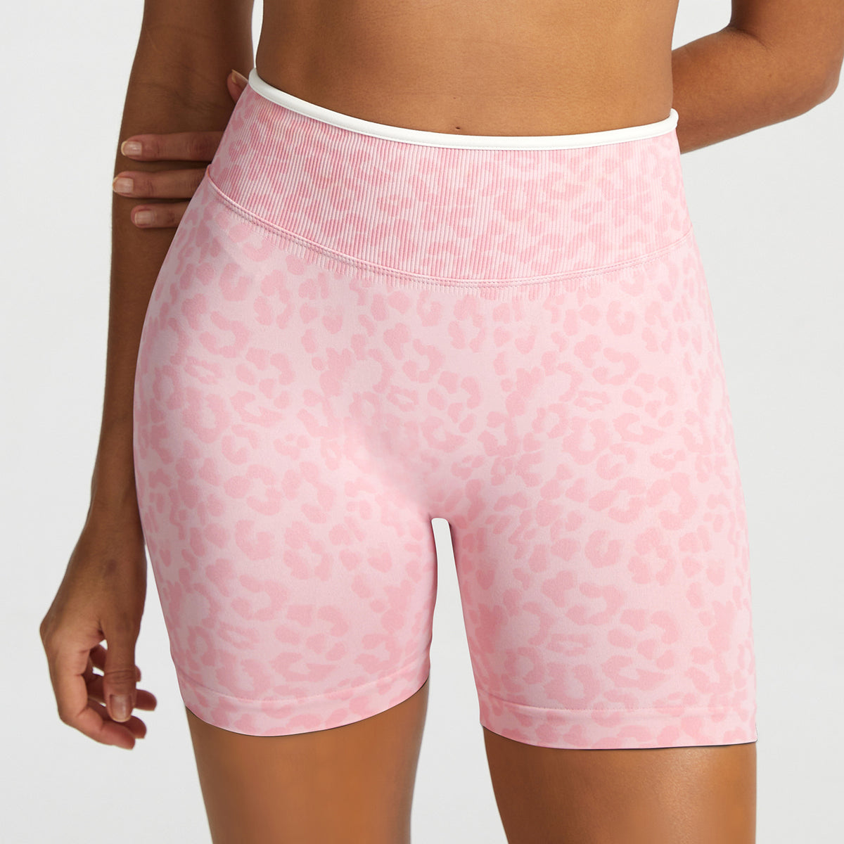 Seamless Yoga Set with Sports Bra and Leggings