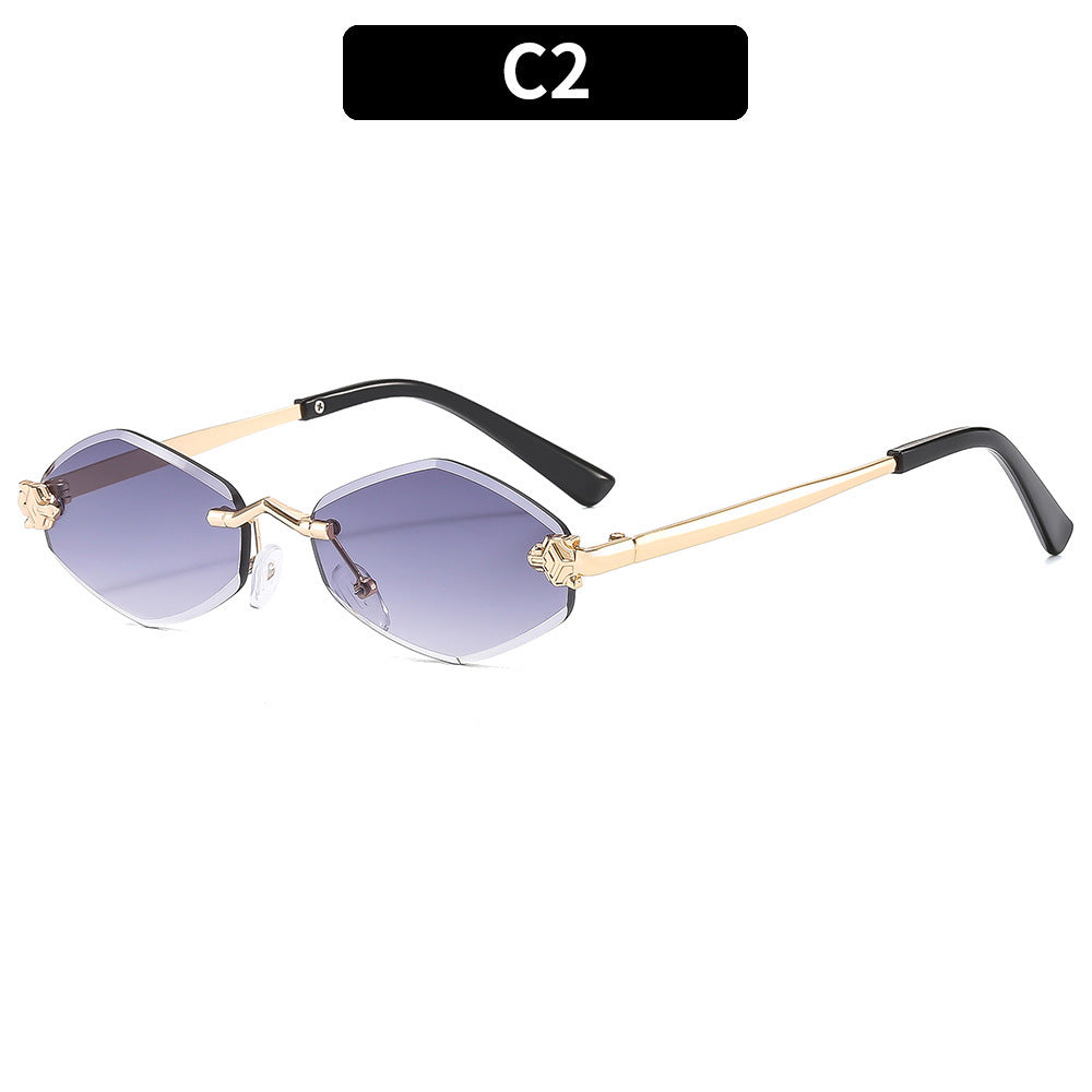 Diamond-shaped sunglasses