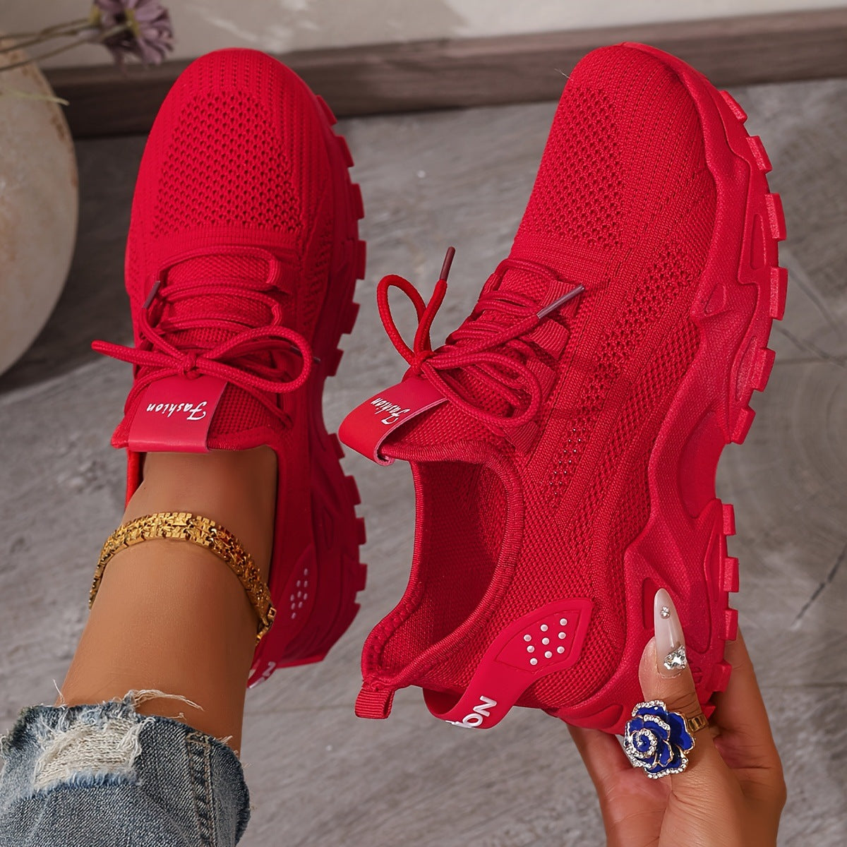 Women's sports and casual shoes