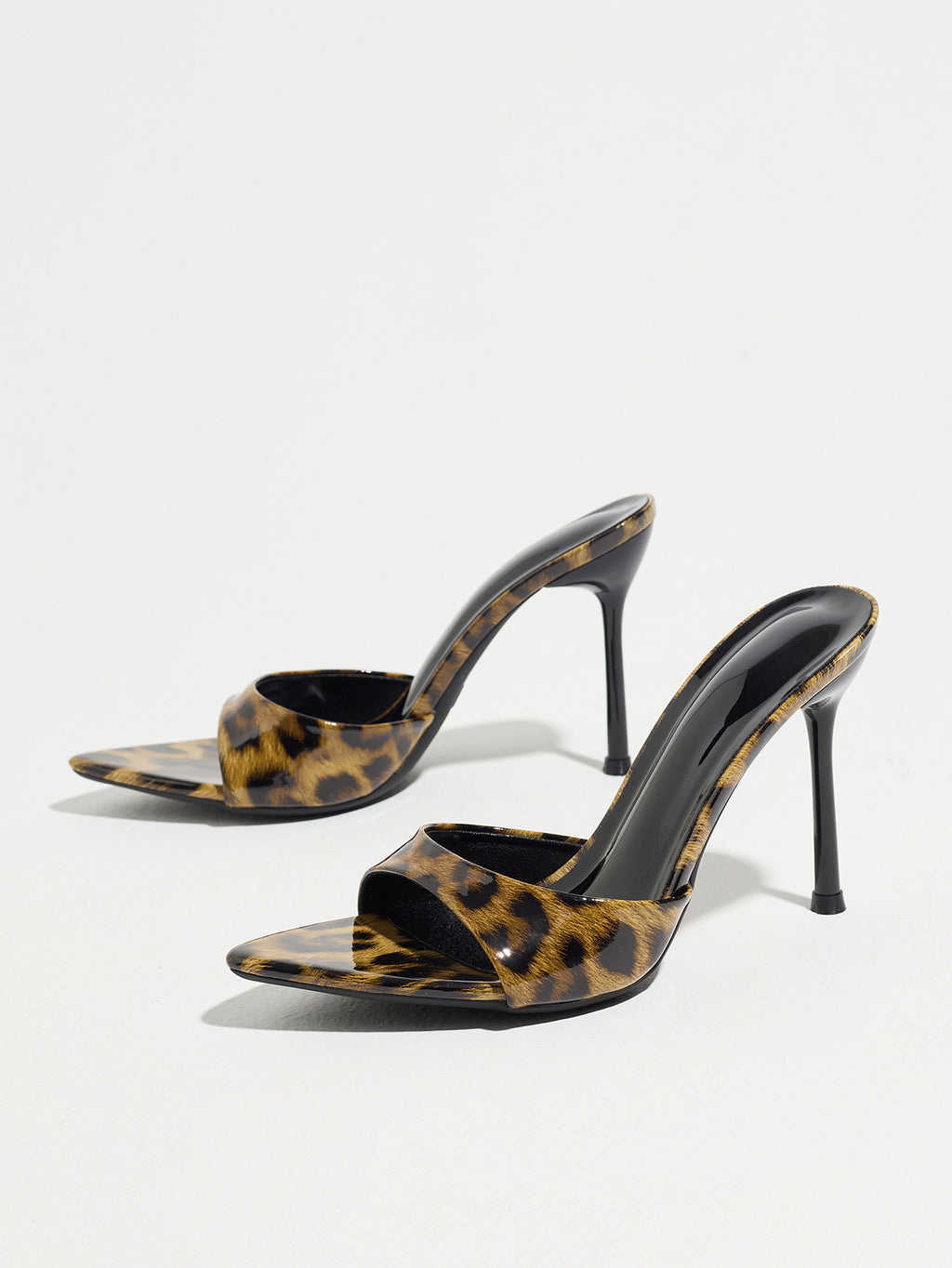 Women Pointed Toe Thin Heel Mule Sandals