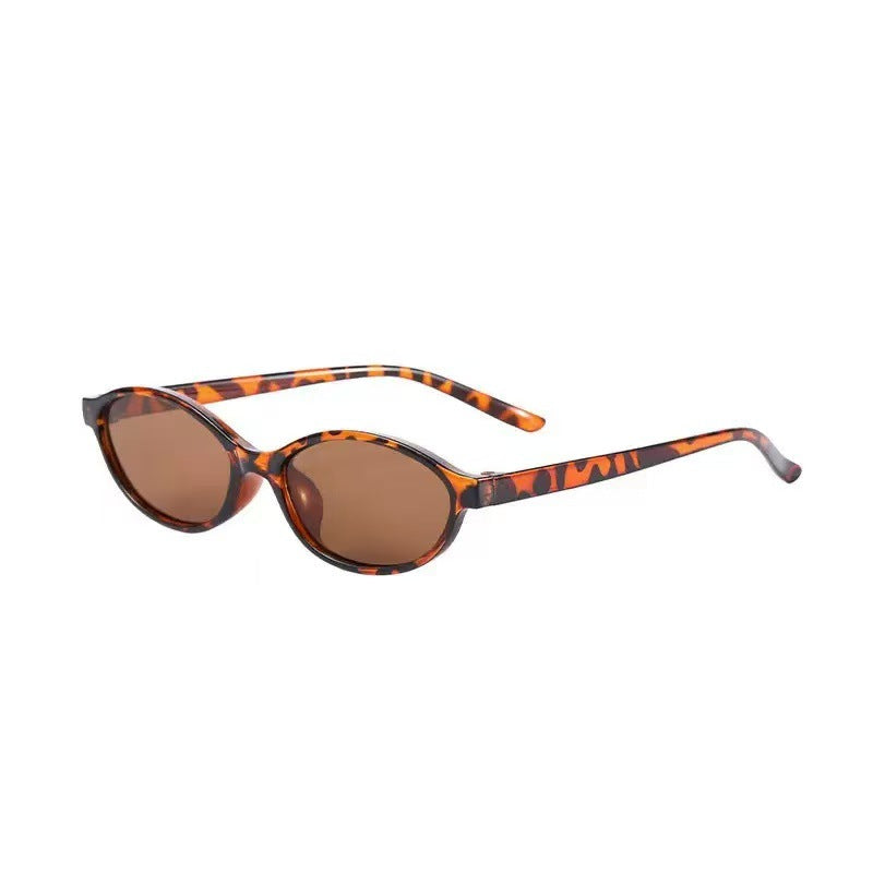 Small-frame oval sunglasses