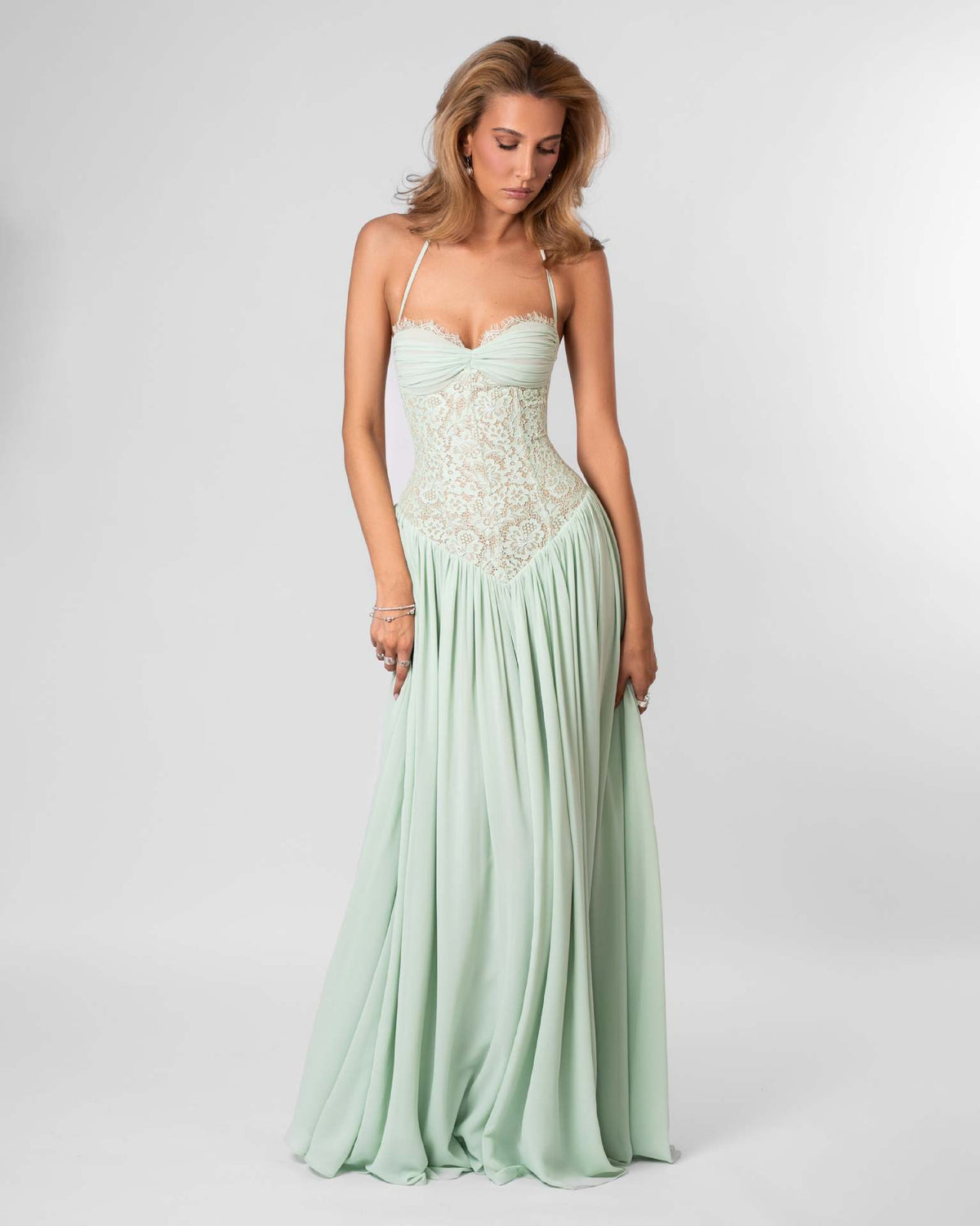 Womens Lace Ruched Bodycon Maxi Dress Deep V Neck Sleeveless Formal Evening Gown