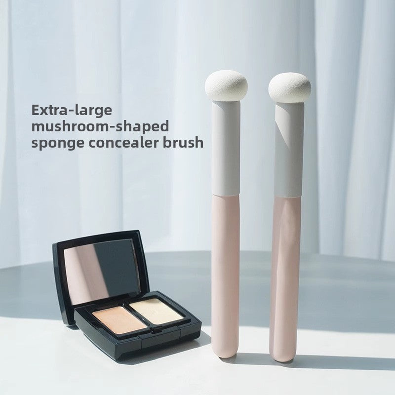 Mushroom-head concealer brush
