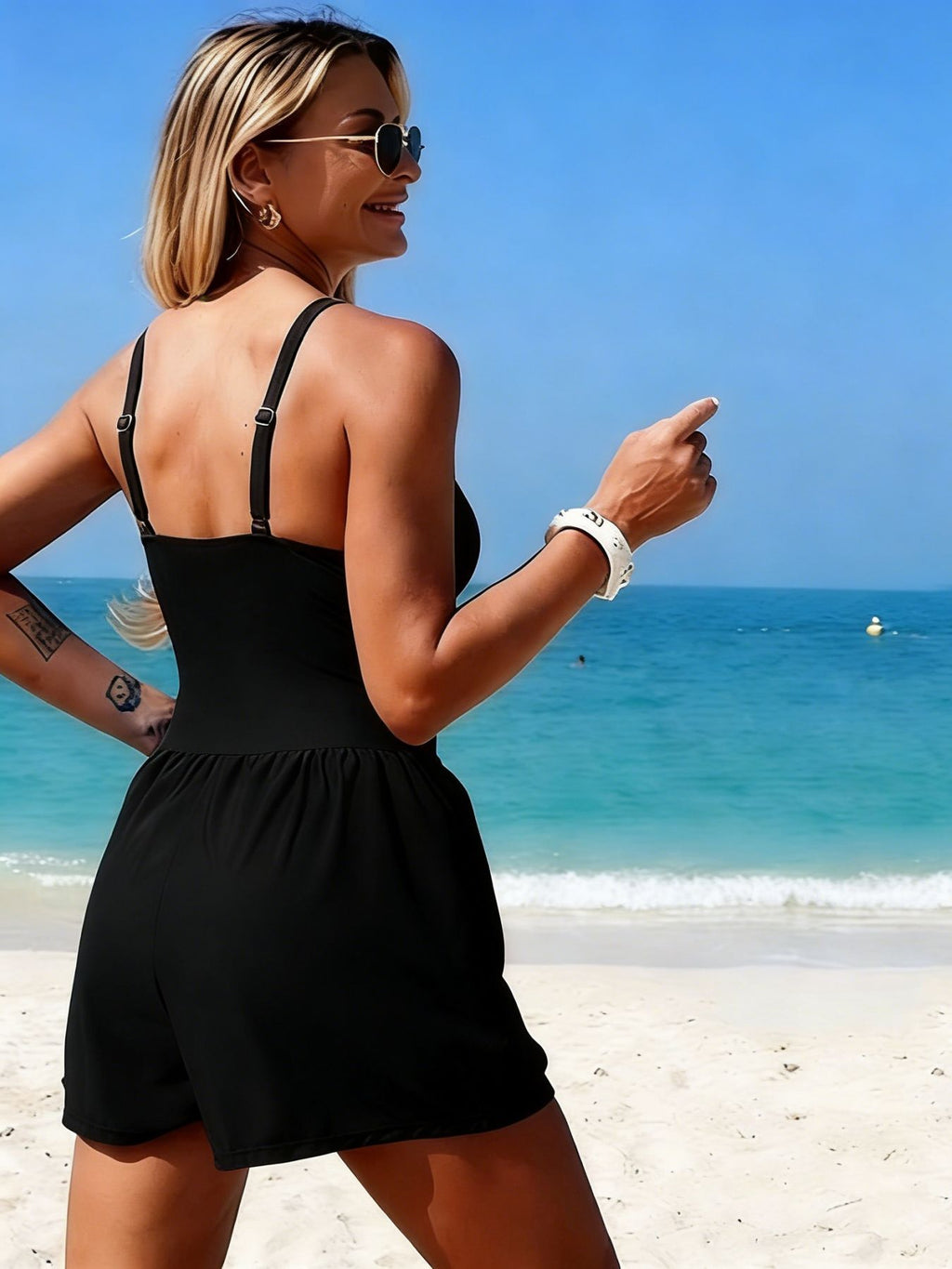 Women's Solid Color Strap Pocket Jumpsuit Shorts