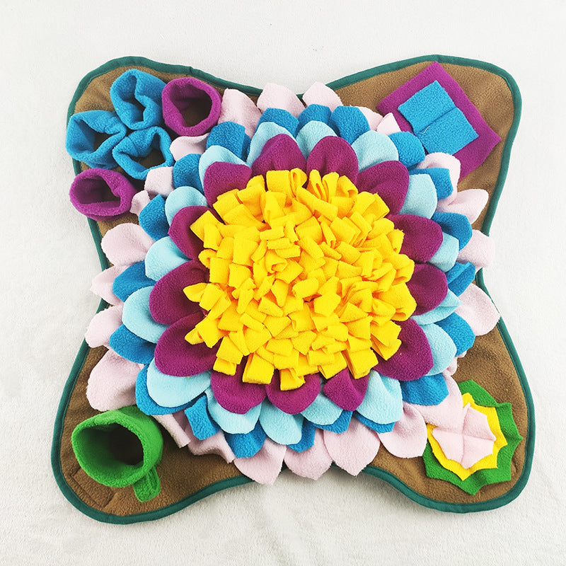Sunflower Dog Sniffing and Slow Feeder Toy