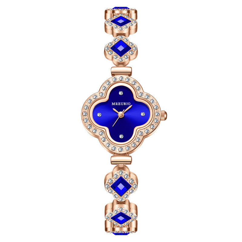Four-leaf clover bracelet quartz watch