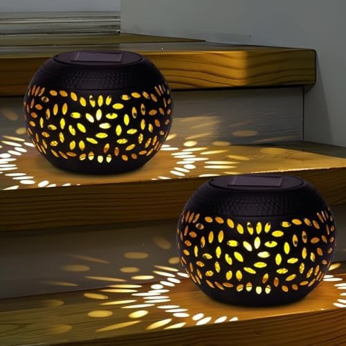 Solar desk lamp