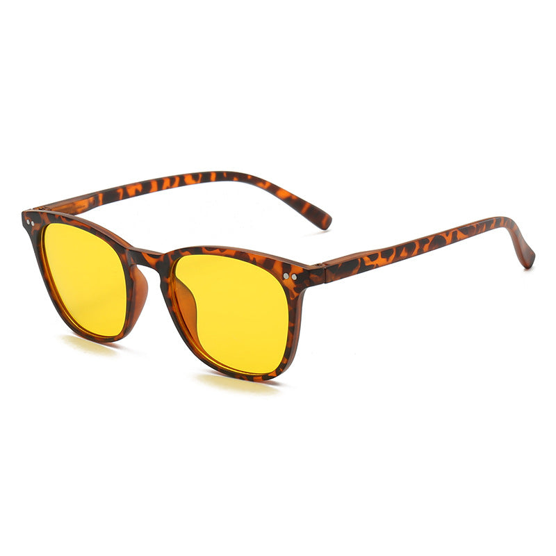 Blue light blocking glasses