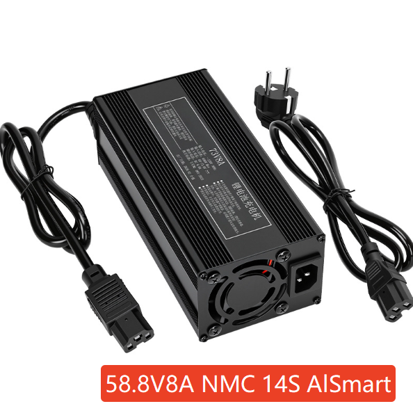 Intelligent Fast Lithium Battery Charger