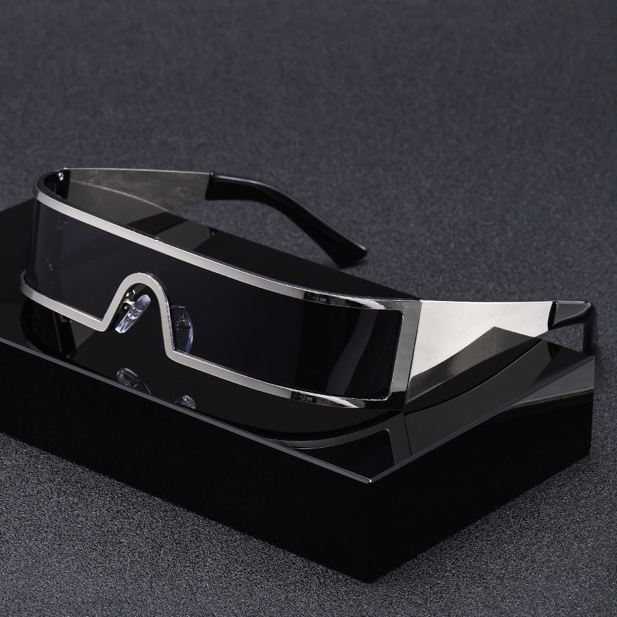 Futuristic Punk Metal Frame Sunglasses UV400 Windproof