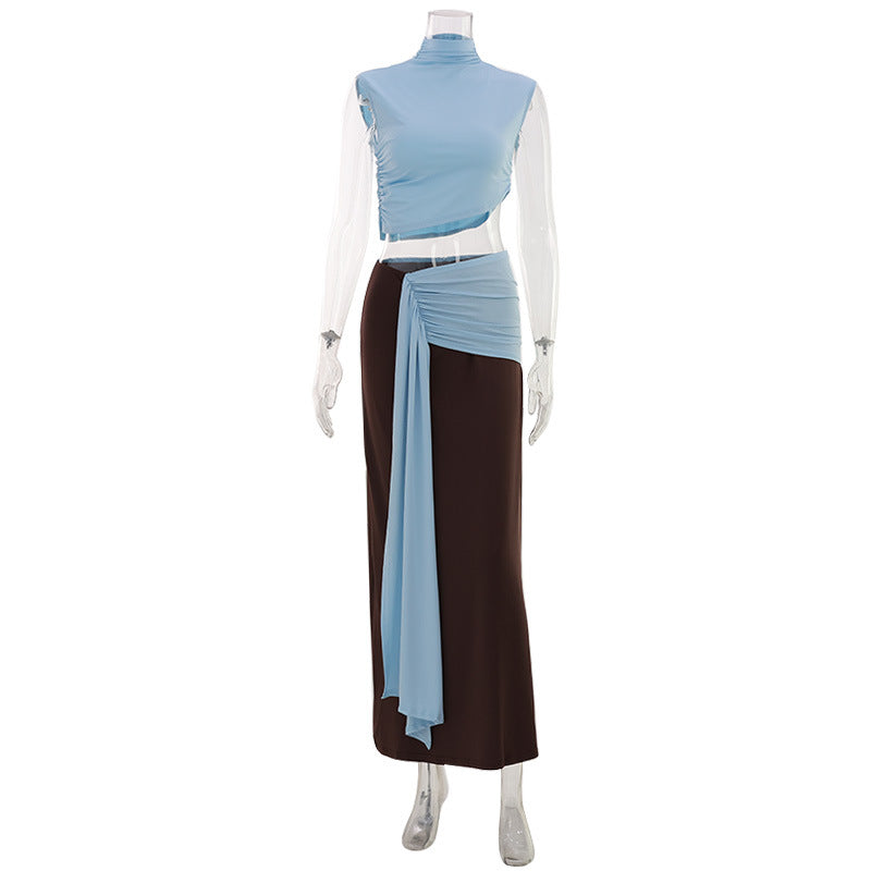 Lady's sleeveless short-sleeved top and skirt