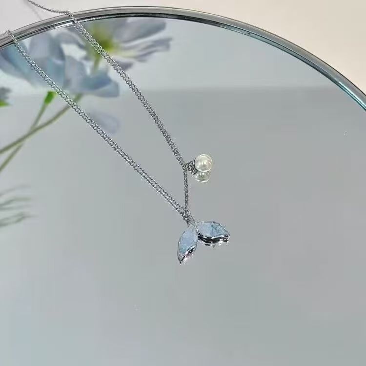 Light Luxury Blue Fishtail Pearl Necklace Women Clavicle Chain