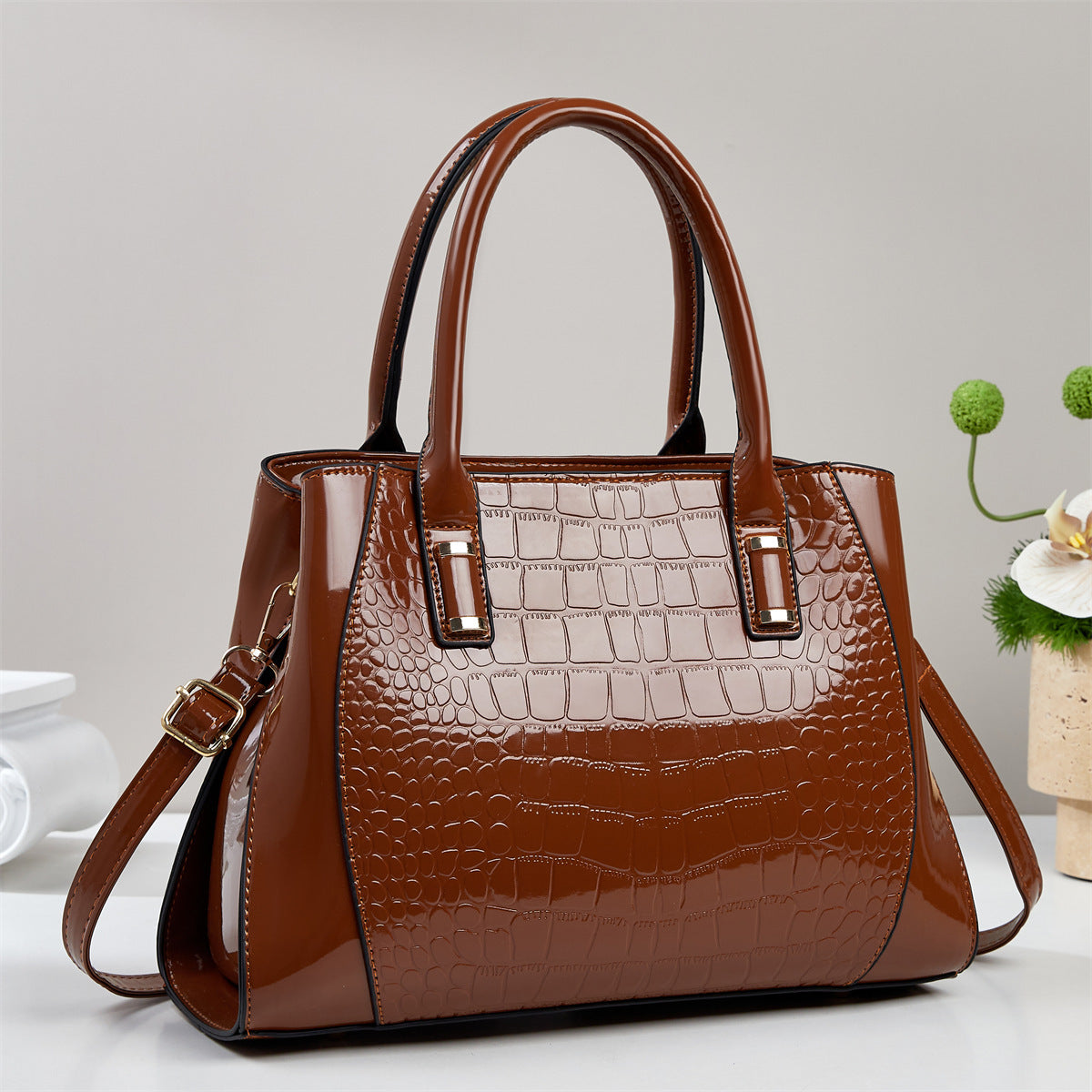 Fashion Crocodile Pattern PU Leather Shoulder Bag