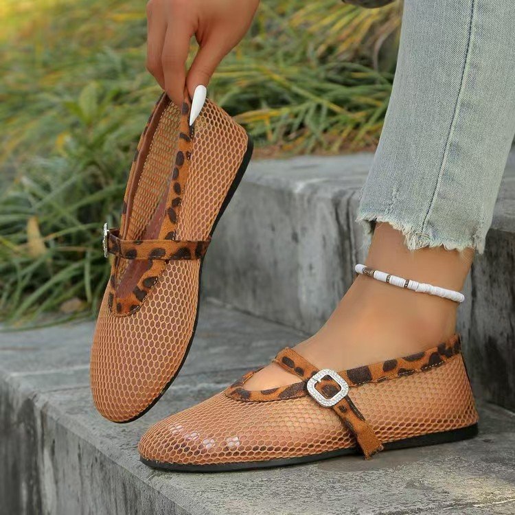 Women's ballet flats