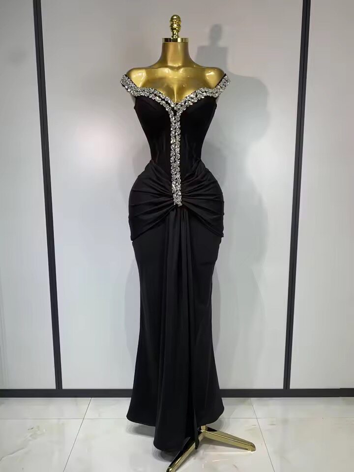 Belted dress cocktail gown for formal event