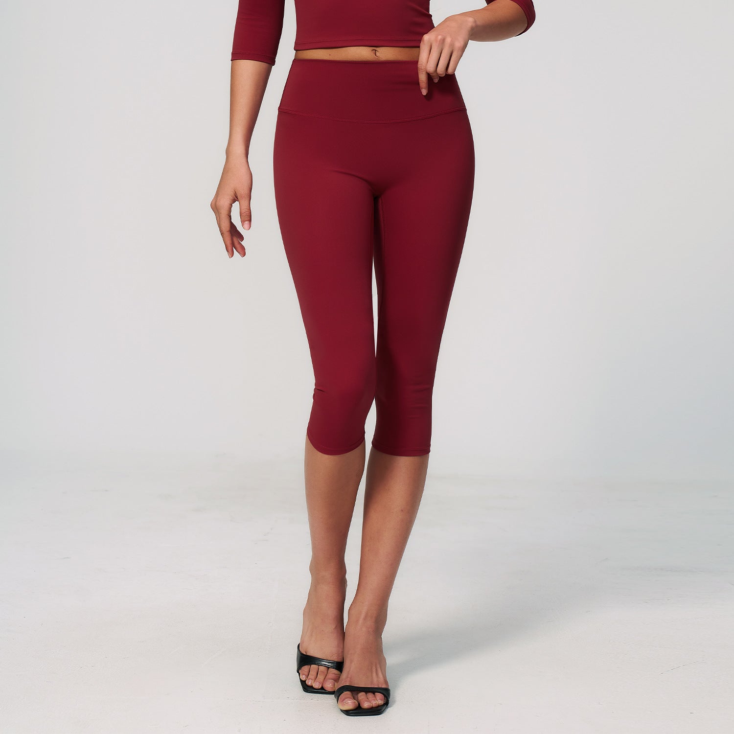 Brushed Yoga Shorts High Waisted Slim Fit Sports Shorts