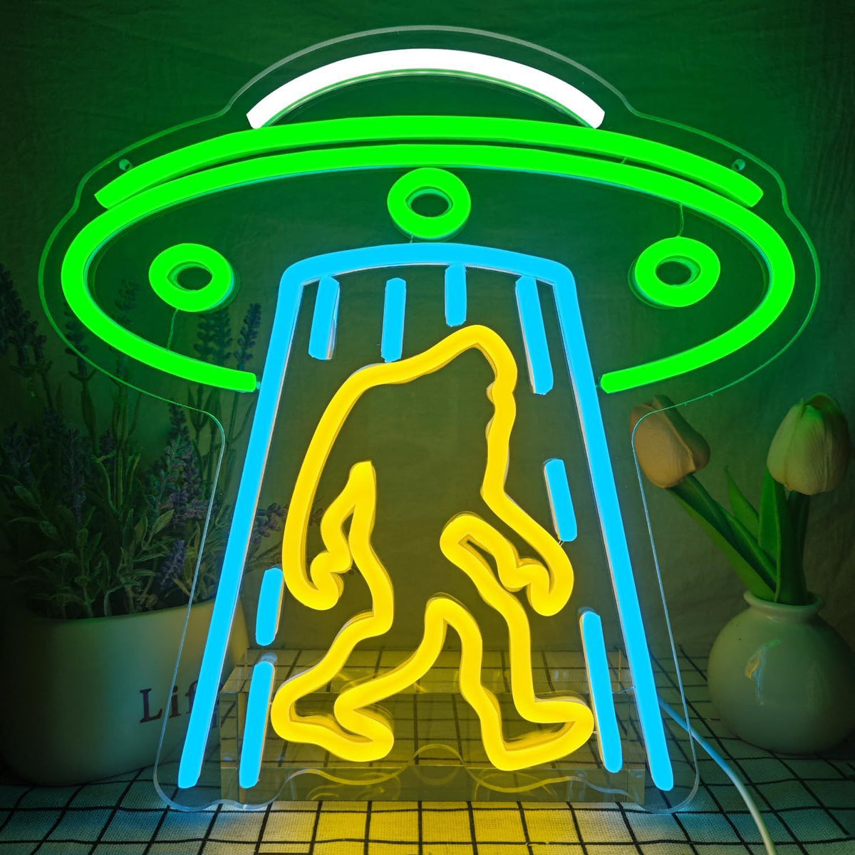 Alien UFO LED Neon Sign Light for Bedroom Game Room Bar Party Decoration
