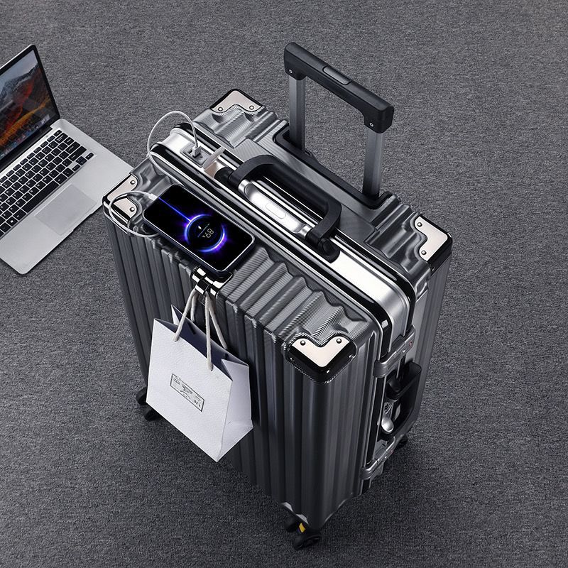 Durable Password Lock Suitcase with USB Charging Port