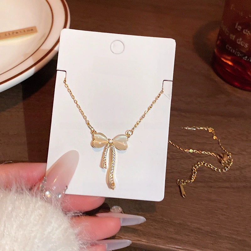 Elegant Titanium Steel Zircon Pearl Pendant Necklace