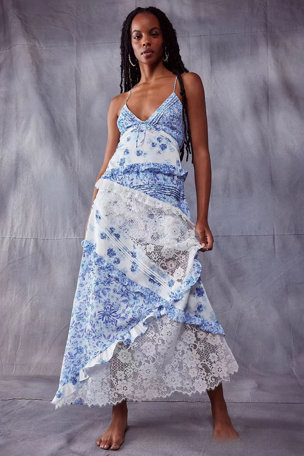 Backless dress