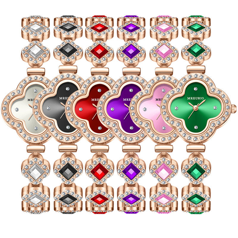 Four-leaf clover bracelet quartz watch