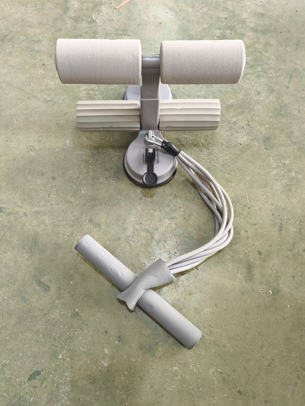 Sit-Up Assistive Device with Double Suction Cup