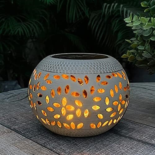 Solar desk lamp