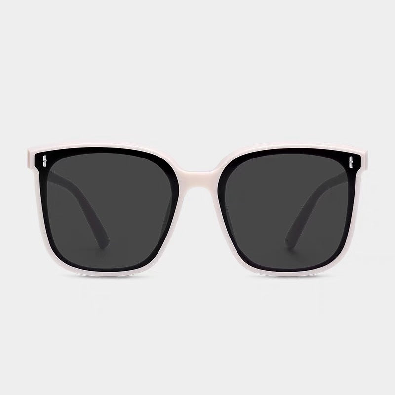 Sunglasses for sun protection