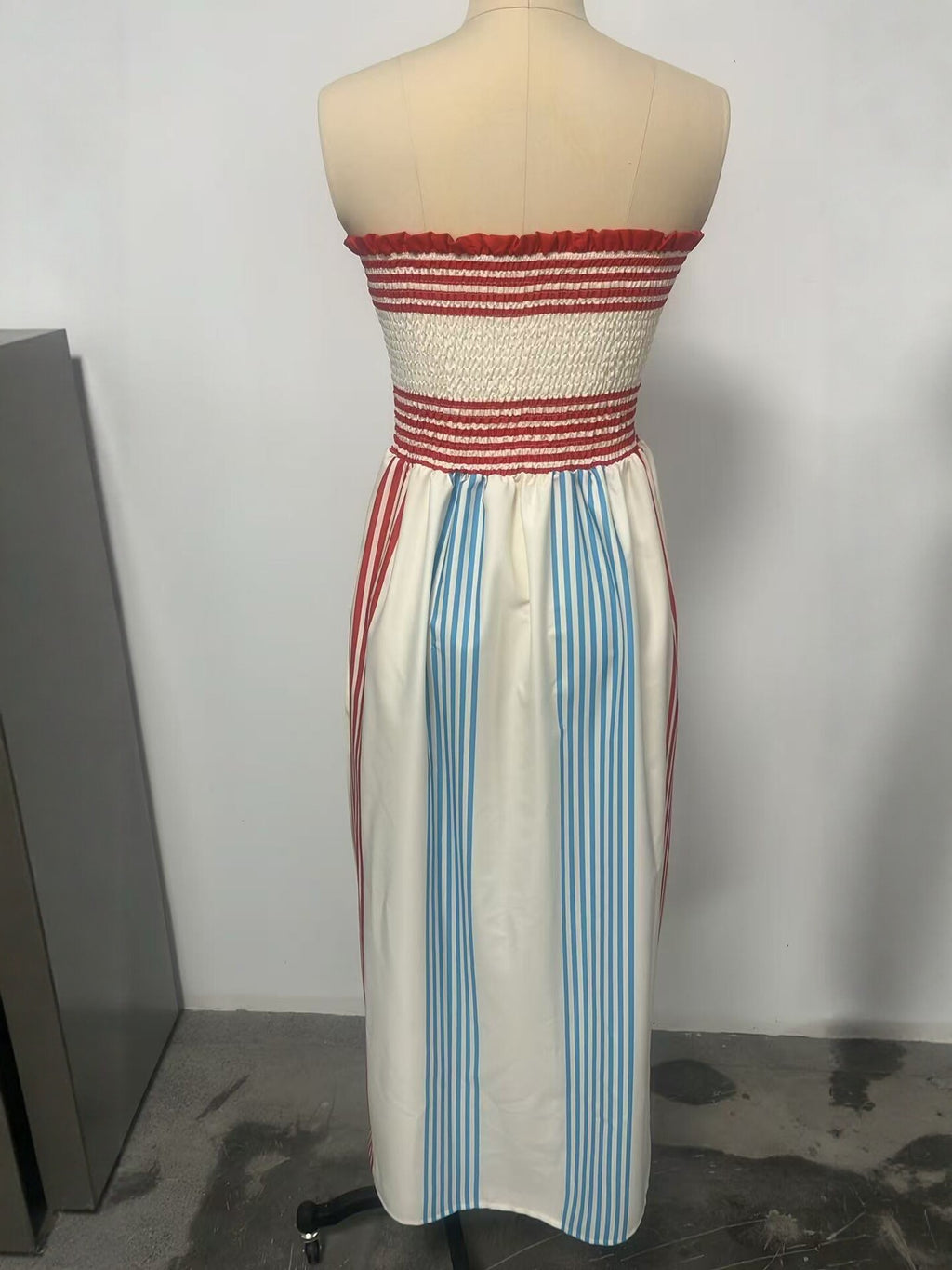 Womens Striped Strapless Dress