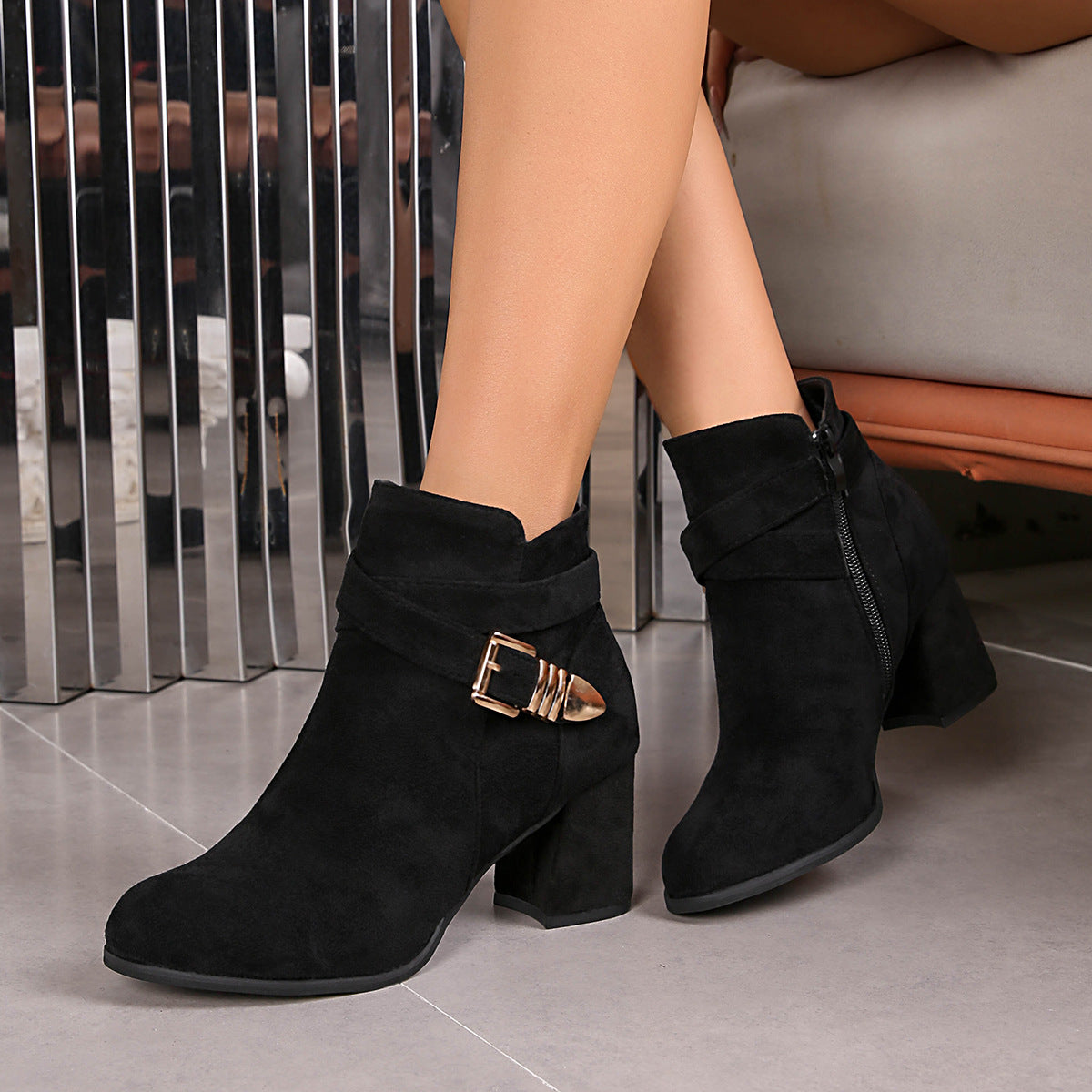Women's solid-color short boots