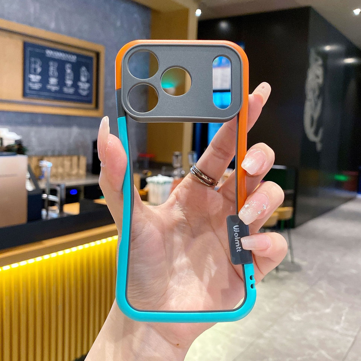 Dual-tone border phone case